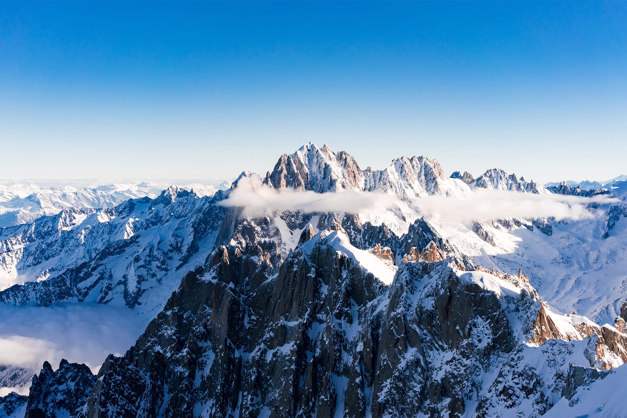 Tour Du Mont Blanc 7 Days Self Guided Private Hotel Rooms Italy 